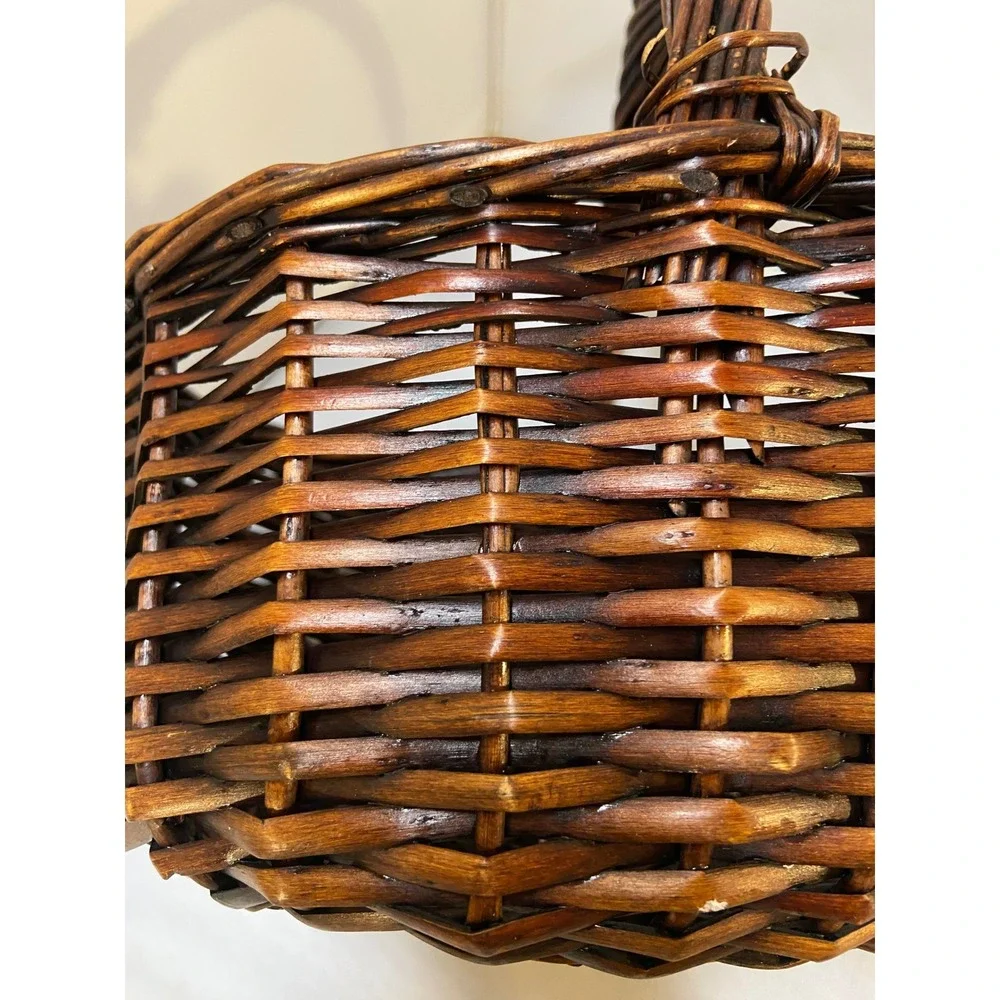 Wicker Basket Home Decor OS Dark Brown Woven Oval Gathering Basket Farmhouse